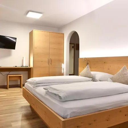 Toblacherhof Hotel 3*