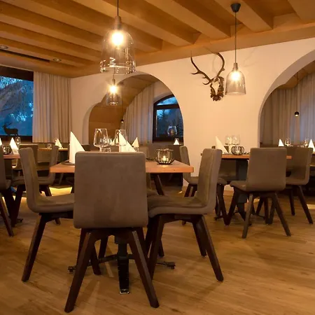 Hotel Toblacherhof Toblach